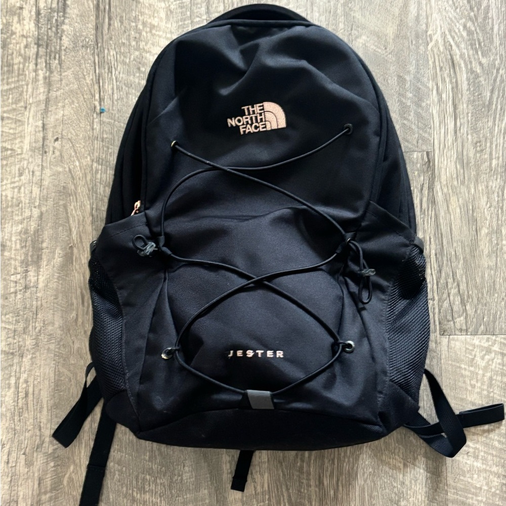 NORTH FACE JESTER BACKPACK